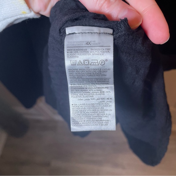 Old Navy Black Smocked Square-Neck Mini Dress - Picture 10 of 10